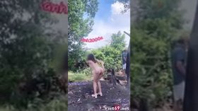 Mỹ Hạnh khỏa thân vạch mông khoe bướm trước mặt người lạ - myhanh2000 - Sex Viet69
